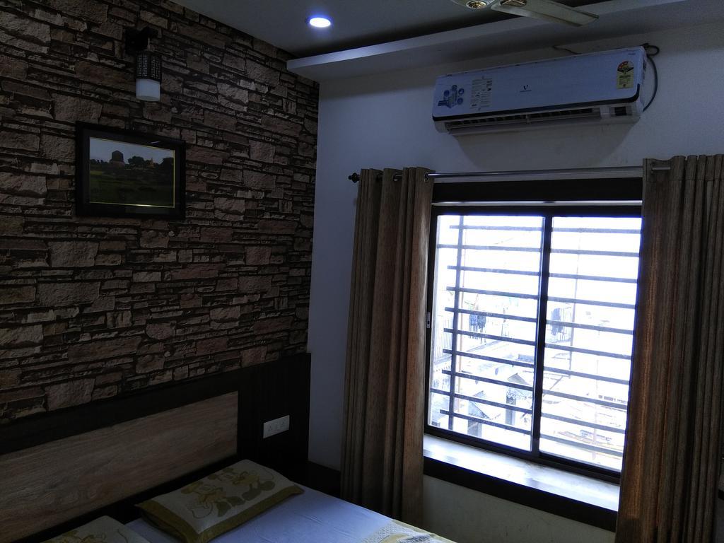 Alakhnanda Guest House バラナシ エクステリア 写真